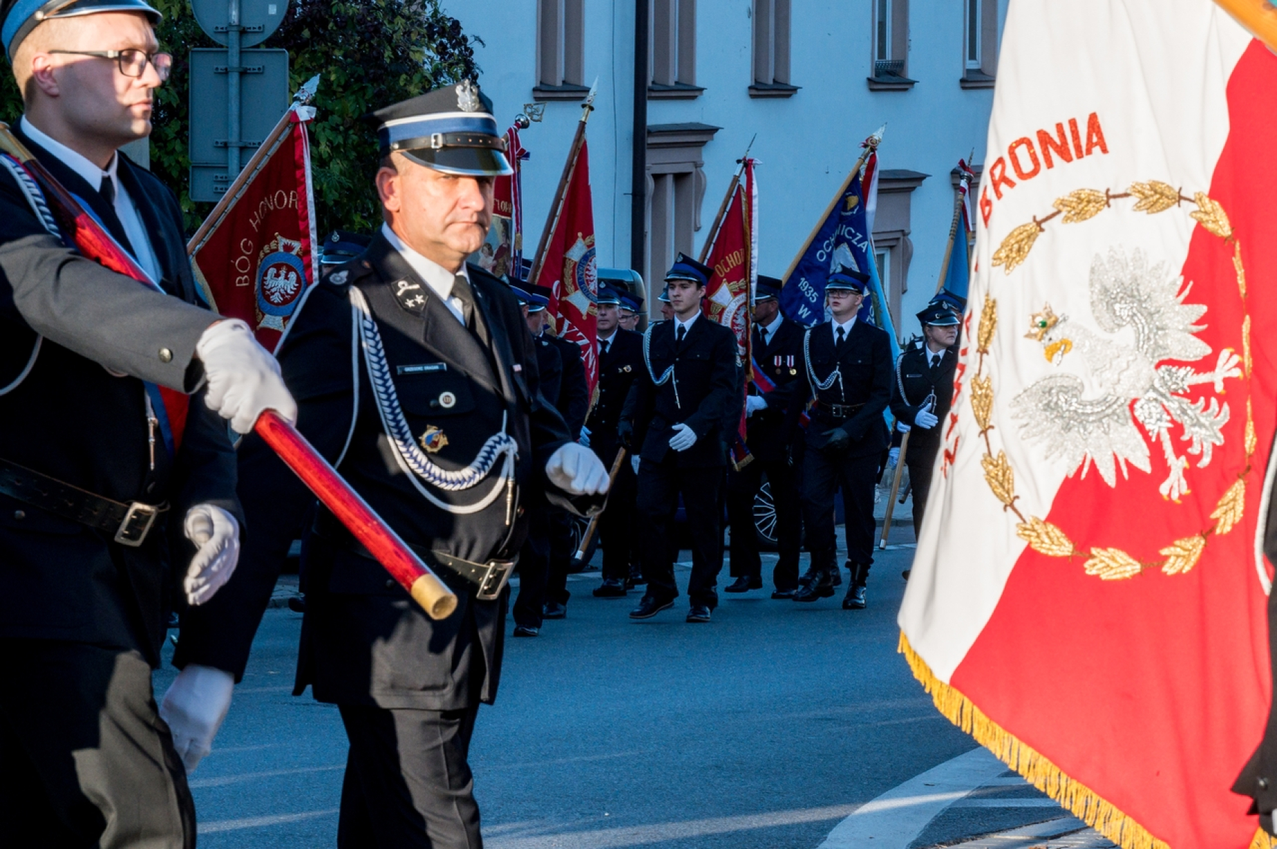Strażacy i służby mundurowe pielgrzymowali do bocheńskiej bazyliki