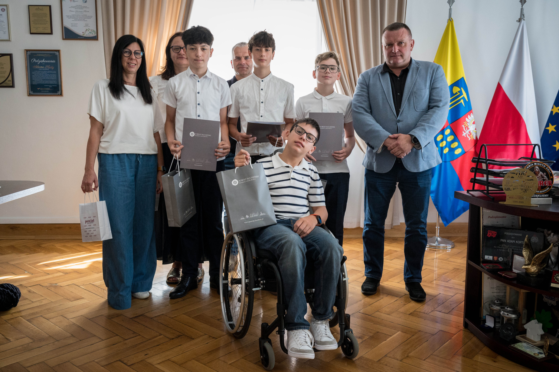 Na szczyt mimo barier. Niezwykły gest uczniów z Drwini