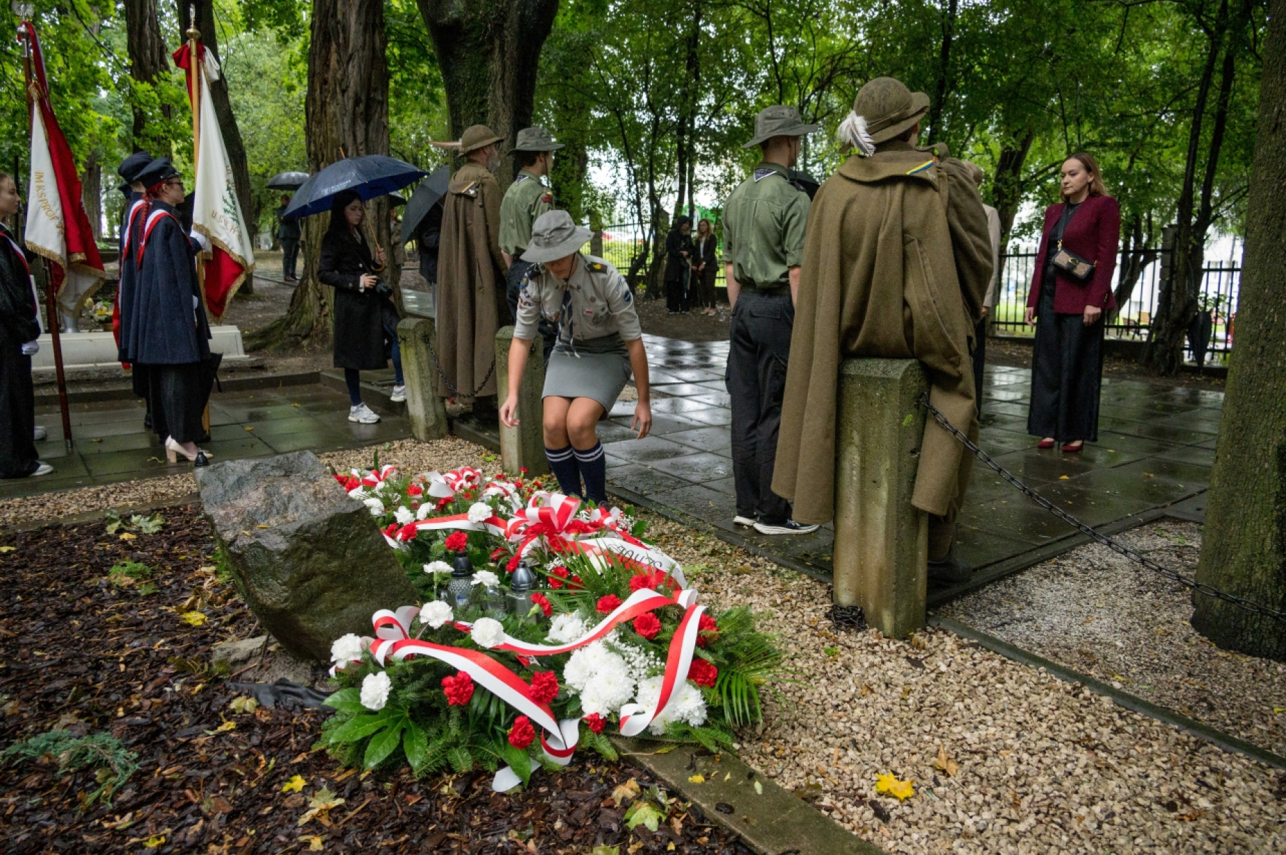 87. rocznica agresji sowieckiej na Polskę - uroczystość na cmentarzu św. Rozalii