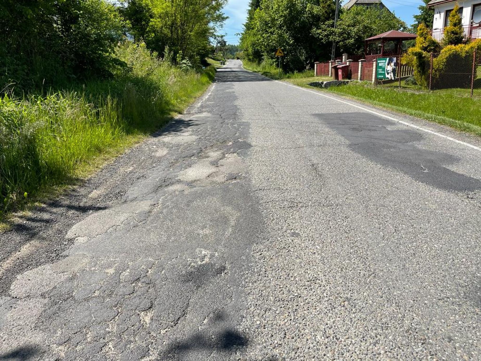 Droga w Nieprześni i Zawadzie.