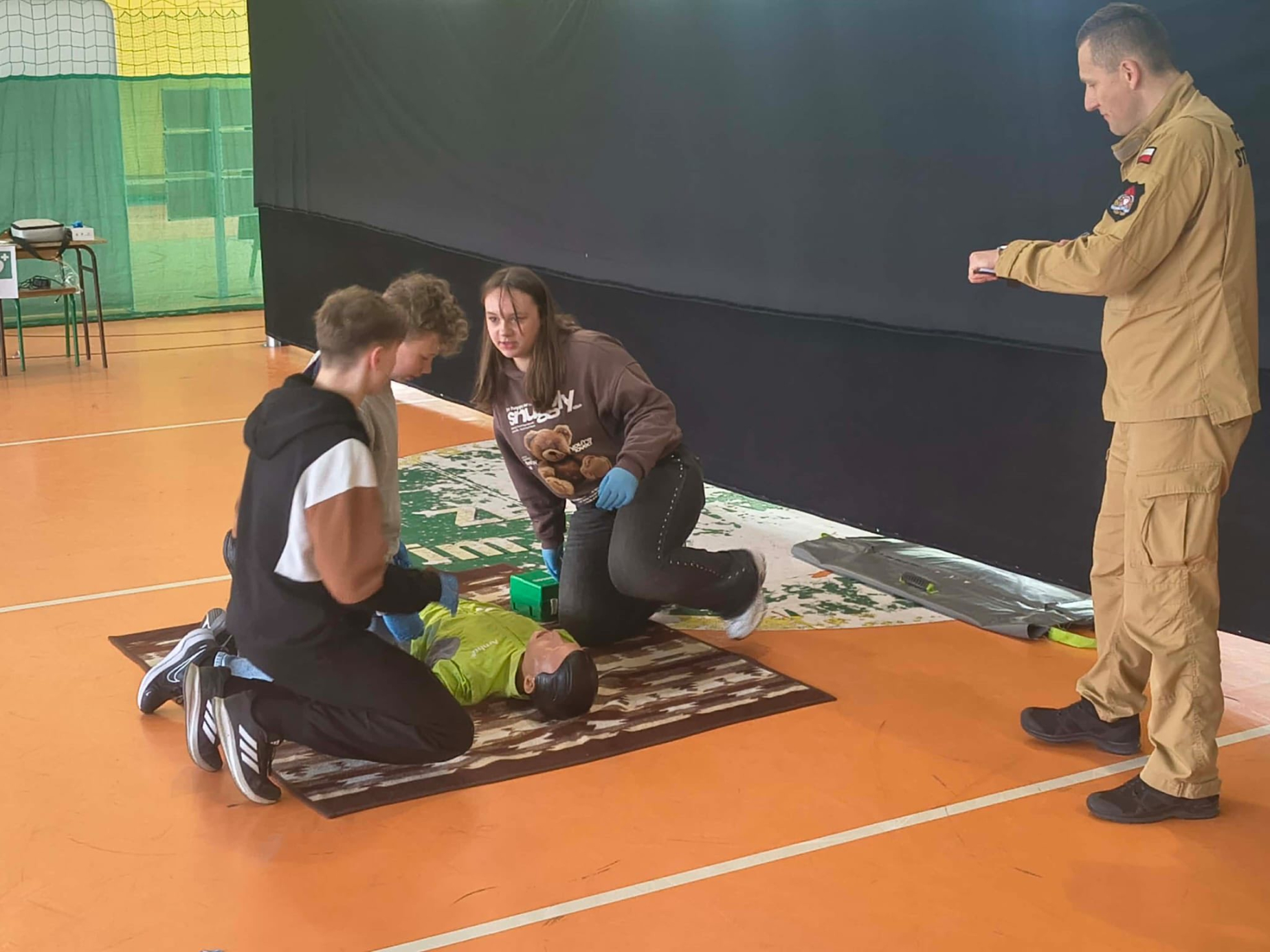 I Powiatowy Konkurs w Udzielaniu Pierwszej Pomocy dla Szkół Podstawowych