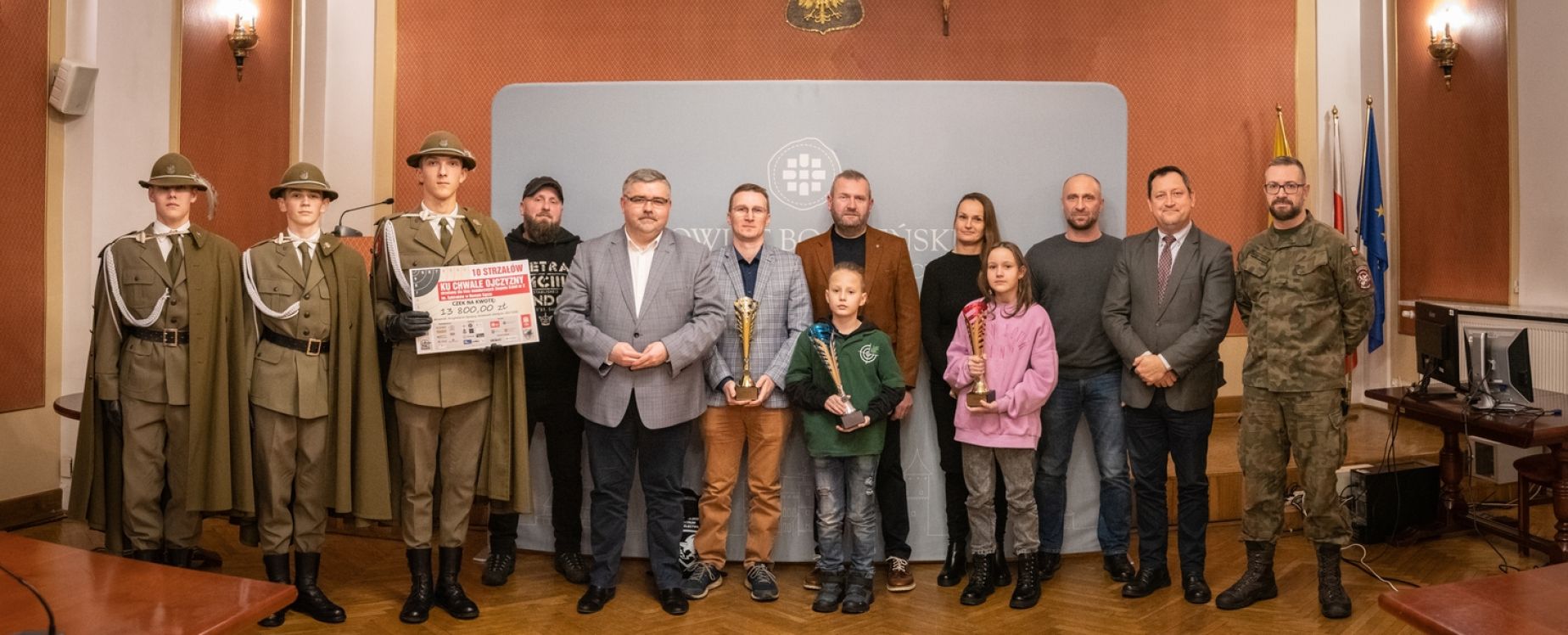  „10 strzałów ku chwale Ojczyzny” - w Starostwie wręczono nagrody.