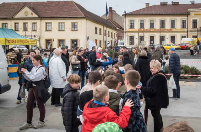 Drzewa za makulaturę - V Piknik Ekologiczny za nami