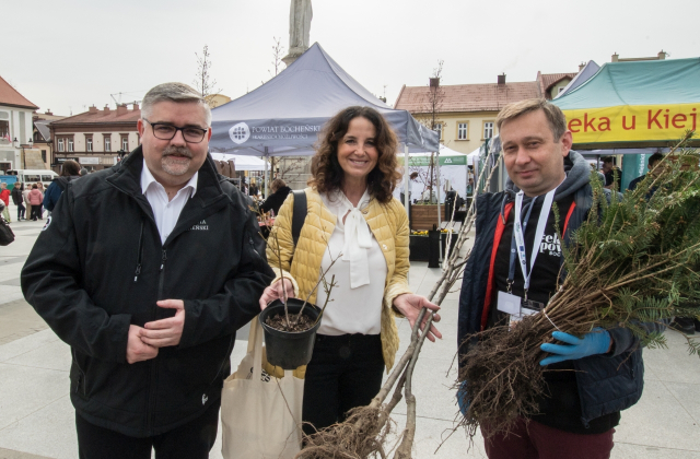 Drzewa za makulaturę - V Piknik Ekologiczny za nami