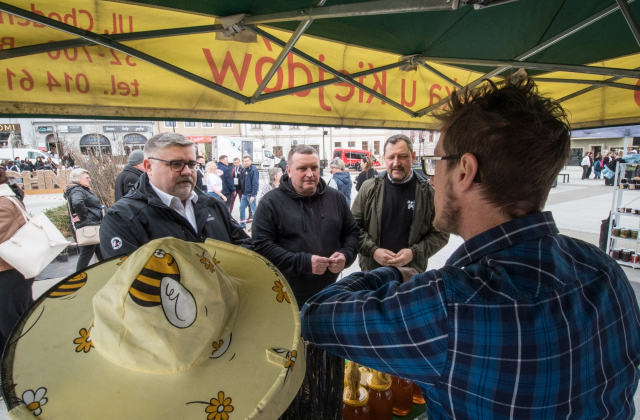 Drzewa za makulaturę - V Piknik Ekologiczny za nami