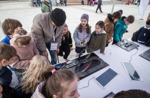 Drzewa za makulaturę - V Piknik Ekologiczny za nami