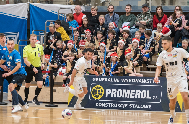 ABJ BSF Powiat Bochnia wygrywa 10:2 