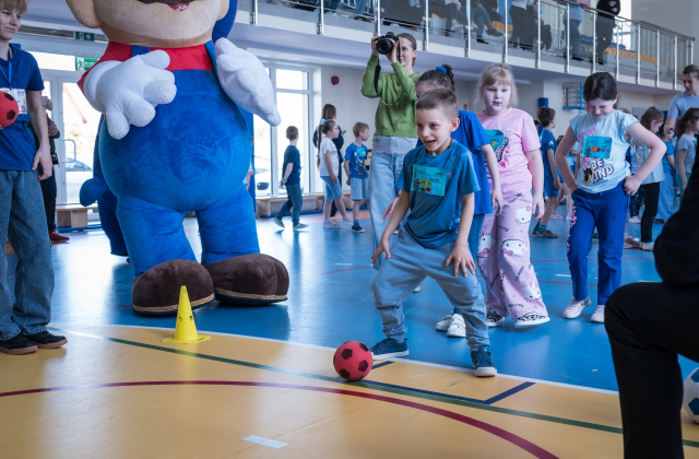 Niebieskie Igrzyska w Krzeczowie Uzupełnij i zapisz enterem lub klikając w ikonkę ->