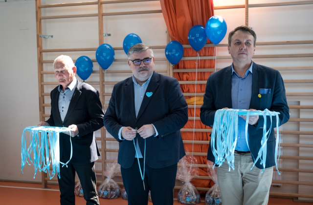 Niebieskie Igrzyska w Krzeczowie Uzupełnij i zapisz enterem lub klikając w ikonkę ->