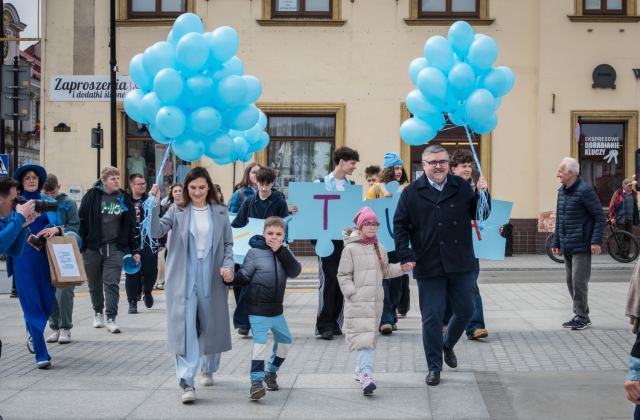 Błękitny marsz przeszedł ulicami Bochni 