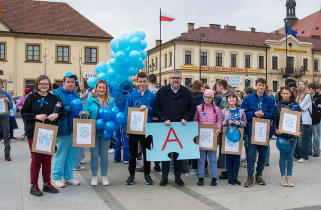 Błękitny marsz przeszedł ulicami Bochni 