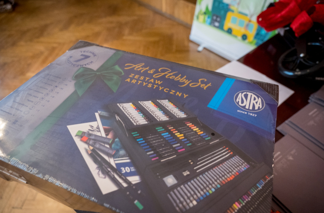 Wręczono nagrody w konkursie „Moje papierowe ozdoby świąteczne z makulatury – Eko Święta z #ekopowiatem bocheńskim”