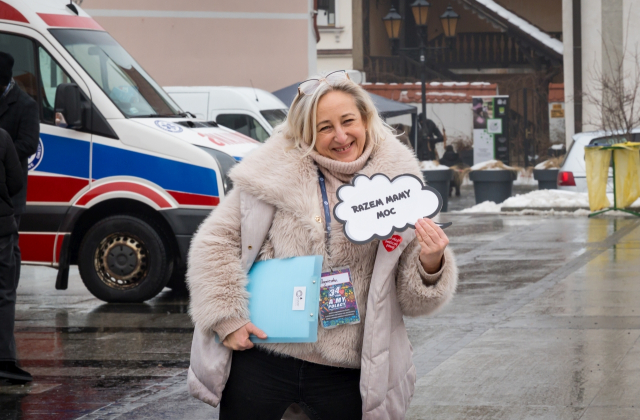 Bocheńszczyzna zagrała z WOŚP – mimo chłodu, z gorącym sercem. Zebrano ponad 142 tysiące złotych!