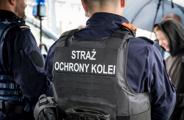 Bocheński rynek pełen mundurów. Targi pracy służb mundurowych za nami