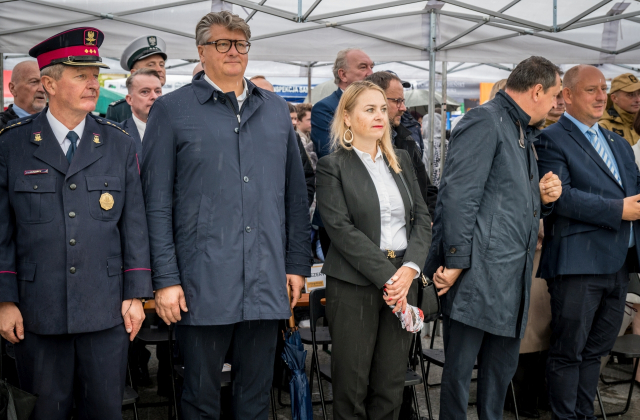 Bocheński rynek pełen mundurów. Targi pracy służb mundurowych za nami