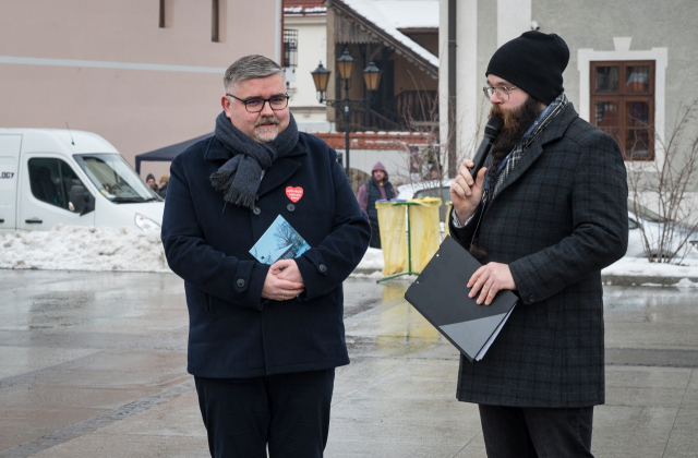 Bocheńszczyzna zagrała z WOŚP – mimo chłodu, z gorącym sercem. Zebrano ponad 142 tysiące złotych!