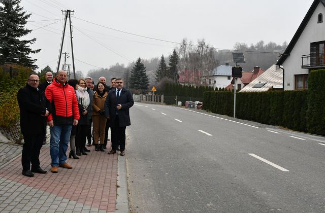 Zakończyła się modernizacja drogi powiatowej w Królówce
