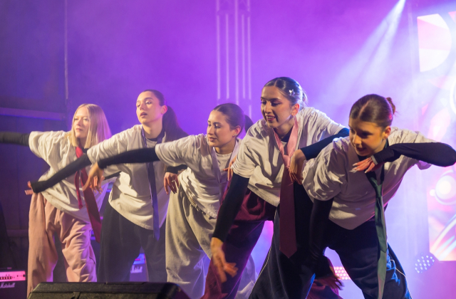 Bocheńszczyzna zagrała z WOŚP – mimo chłodu, z gorącym sercem. Zebrano ponad 142 tysiące złotych!