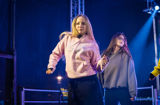 Bocheńszczyzna zagrała z WOŚP – mimo chłodu, z gorącym sercem. Zebrano ponad 142 tysiące złotych!