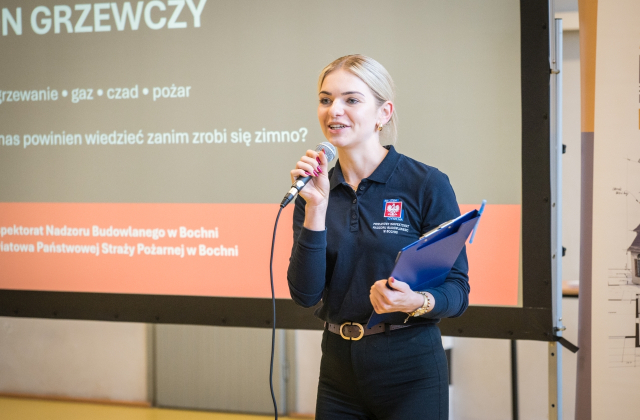 Czujka może uratować życie. W ZS nr 2 rozmawiano bezpieczeństwie podczas sezonu grzewczego