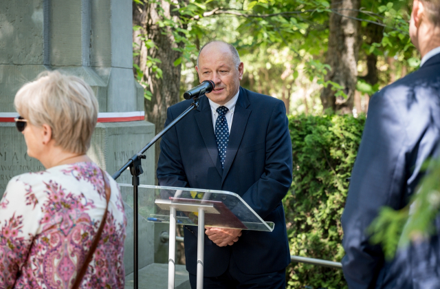 Miejsce pochówku gen. bryg. Jerzego Dobrodzickiego z tytułem Grobu Weterana Walk o Wolność i Niepodległość Polski