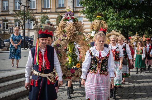 Powiatowe święto Plonów w Bochni 