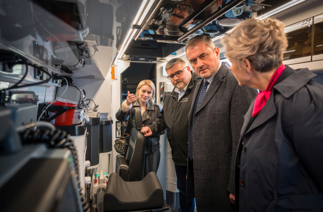 Blisko 7 mln zł dla służb w Powiecie Bocheńskim. Nowy sprzęt już gotowy do akcji