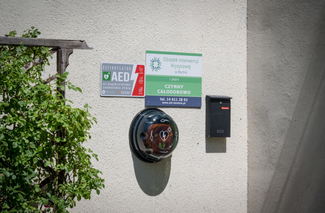 Nowe defibrylatory AED w jednostkach Powiatu Bocheńskiego
