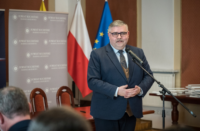 Podpisano umowy na kolejne miliony dla Powiatu Bocheńskiego