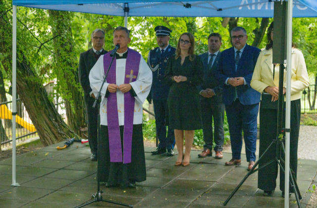 87. rocznica agresji sowieckiej na Polskę - uroczystość na cmentarzu św. Rozalii