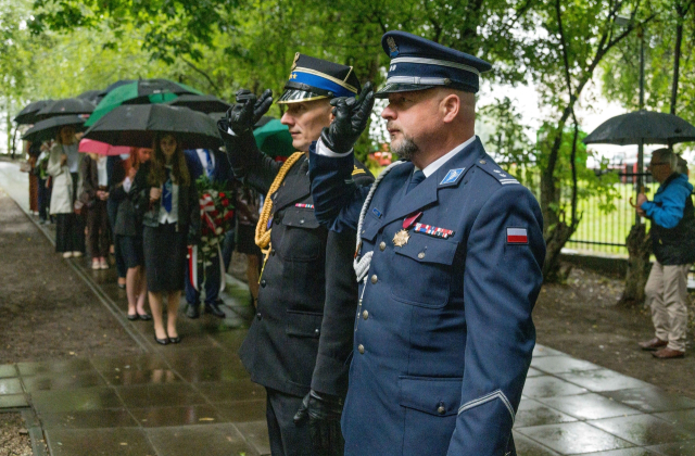 87. rocznica agresji sowieckiej na Polskę - uroczystość na cmentarzu św. Rozalii