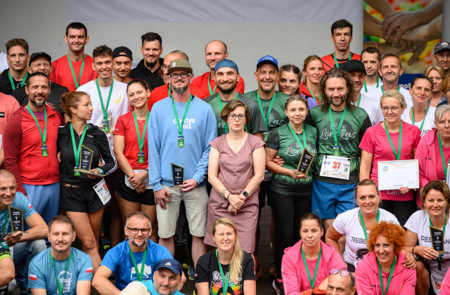 Drużyny 1 LO i ZS nr 1 w piątej edycji 24h Charytatywnego Biegu Górskiego 