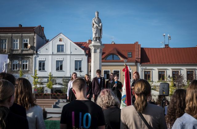 Uroczyste ślubowanie uczniów 1 LO w Bochni 