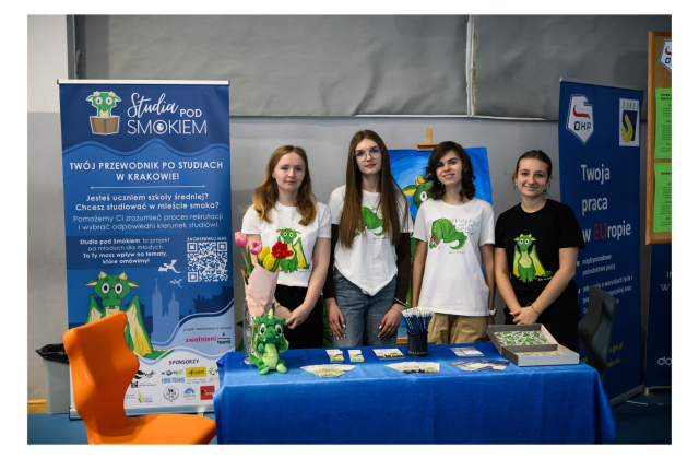 V Targi Pracy w „Mechaniku” – spotkanie uczniów z pracodawcami