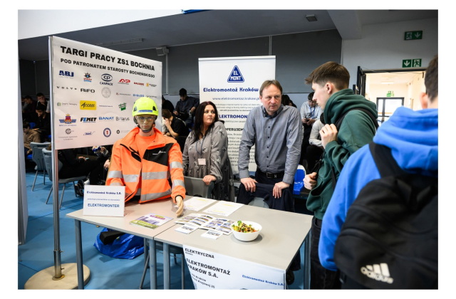 V Targi Pracy w „Mechaniku” – spotkanie uczniów z pracodawcami