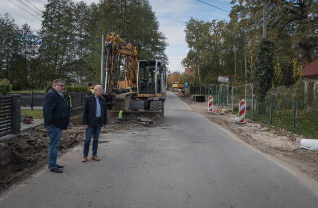 Trwają inwestycje na drogach powiatowych 