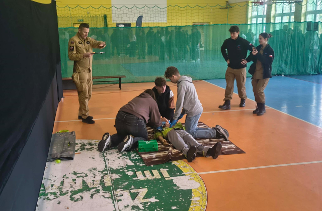 I Powiatowy Konkurs w Udzielaniu Pierwszej Pomocy dla Szkół Podstawowych