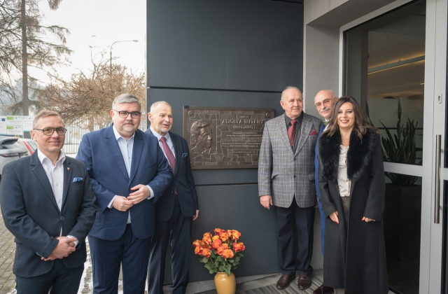 Odsłonięcie tablicy upamiętniającej Adolfa Miterę – twórcę bocheńskiego przemysłu chłodniczego