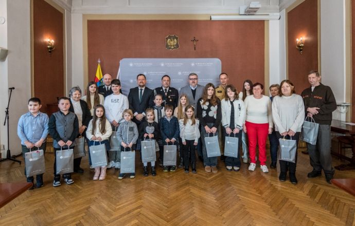 Powiatowy Strażacki Konkurs Plastyczny 