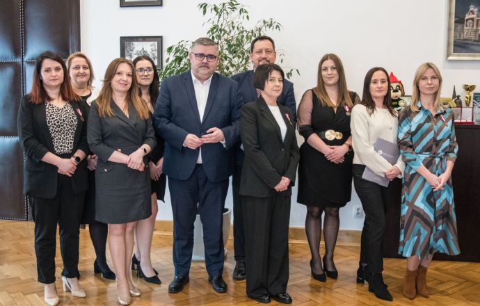 Pracownice Powiatowego Urzędu Pracy w Bochni docenione przez Prezydenta RP