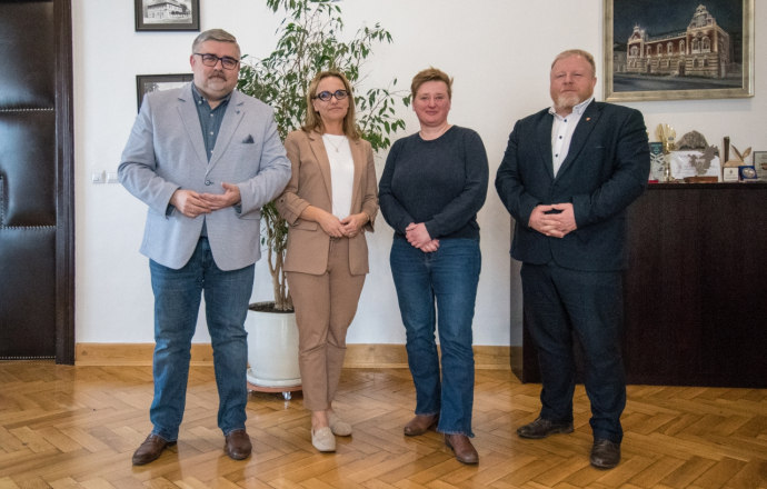 Dom Sąsiedzki na Proszowskiej coraz bliżej