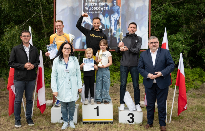 Biegacze uczcili bohatera – VIII Bieg Pileckiego w Jodłówce