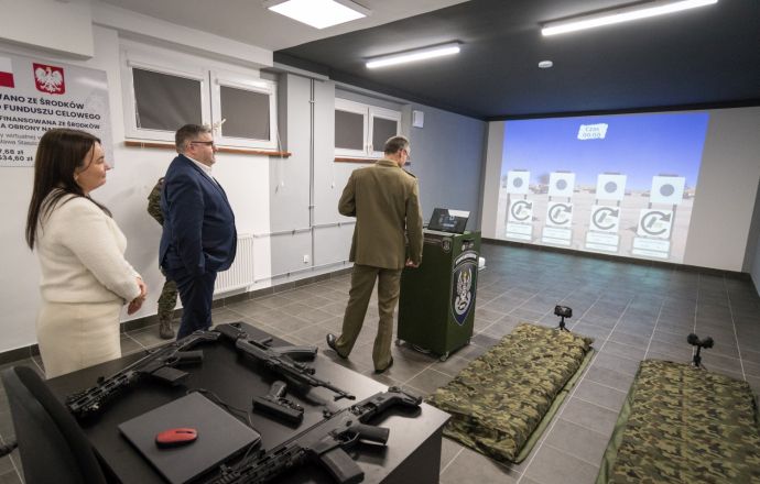 Wirtualna strzelnica w Zespole Szkół Nr 1 