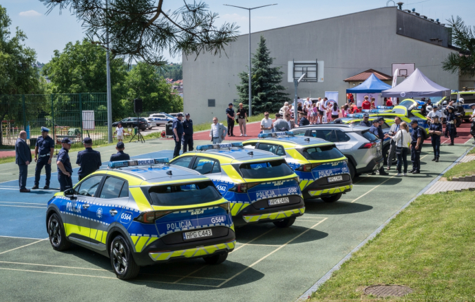 Nowe radiowozy dla bocheńskiej Policji
