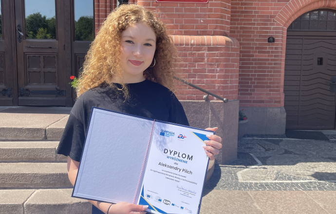 Aleksandra Pilch laureatką z wyróżnieniem w XX Edycji Olimpiady wiedzy o Unii Europejskiej