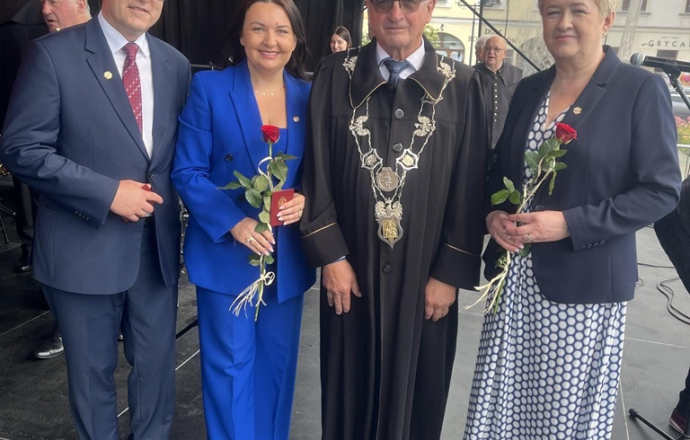 Dyrektorzy bocheńskich szkół wyróżnieni Honorową Odznaką Rzemiosła