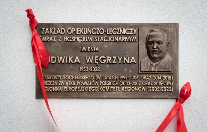 Uroczyste odsłonięcie tablicy upamiętniającej śp.  Ludwika Węgrzyna